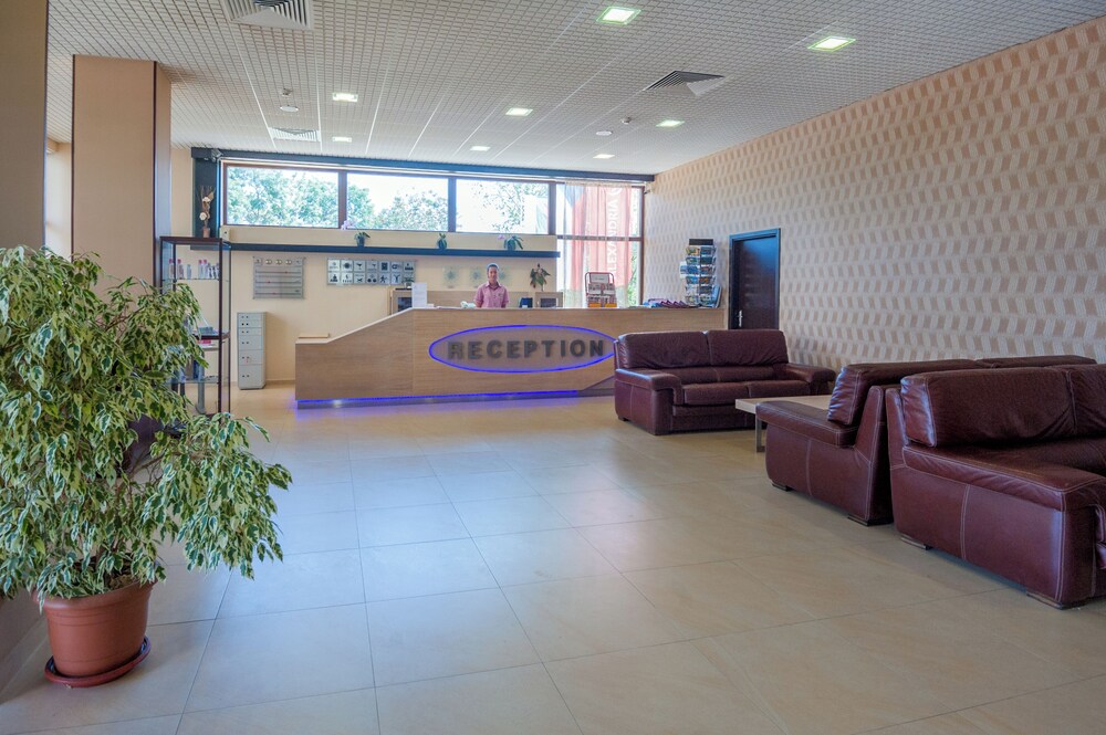 Hermes Alexandria Club hotel