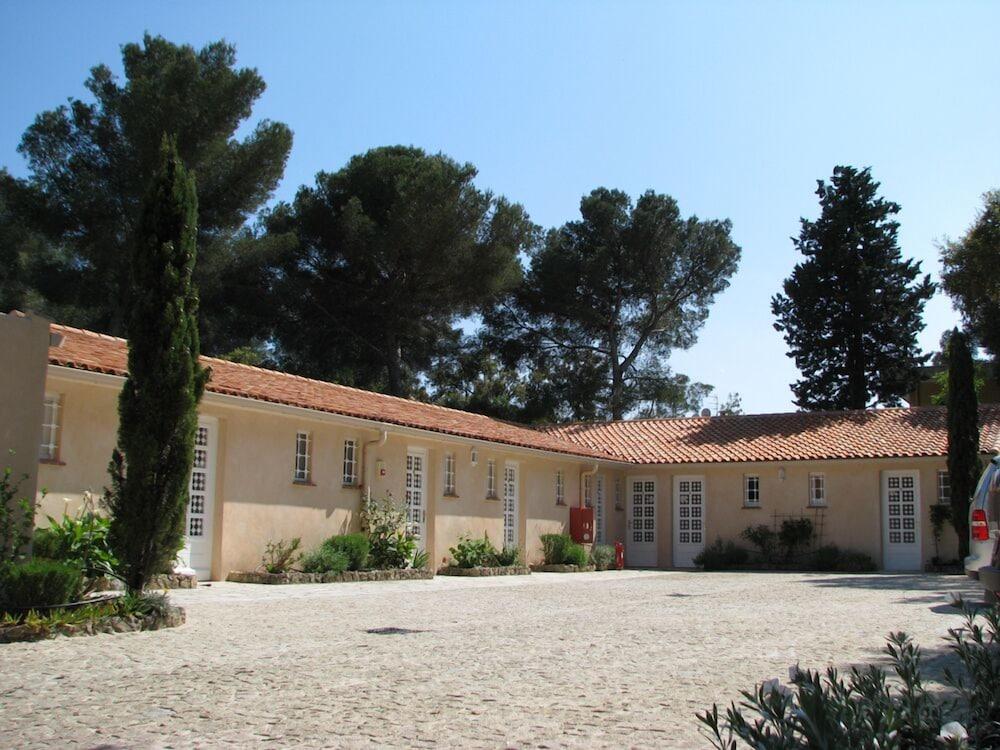 Athéna MOTEL
