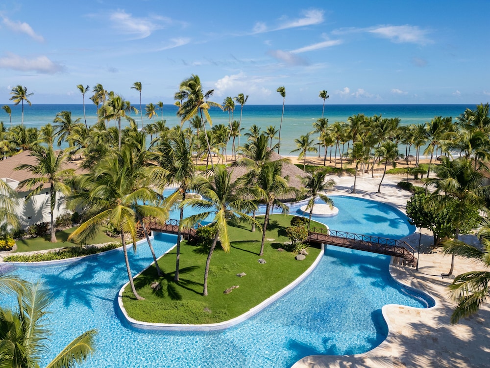 Wyndham Alltra Punta Cana All Inclusive Resort