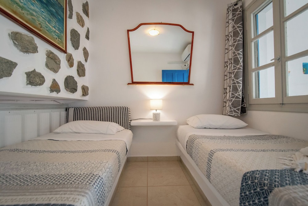 Azuro Apartments Naxos