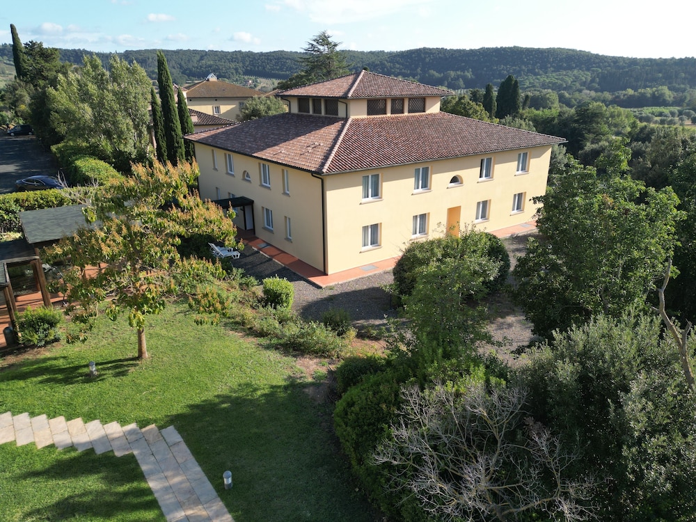 Suite San Martino – Cecina Riparbella casa vacanze