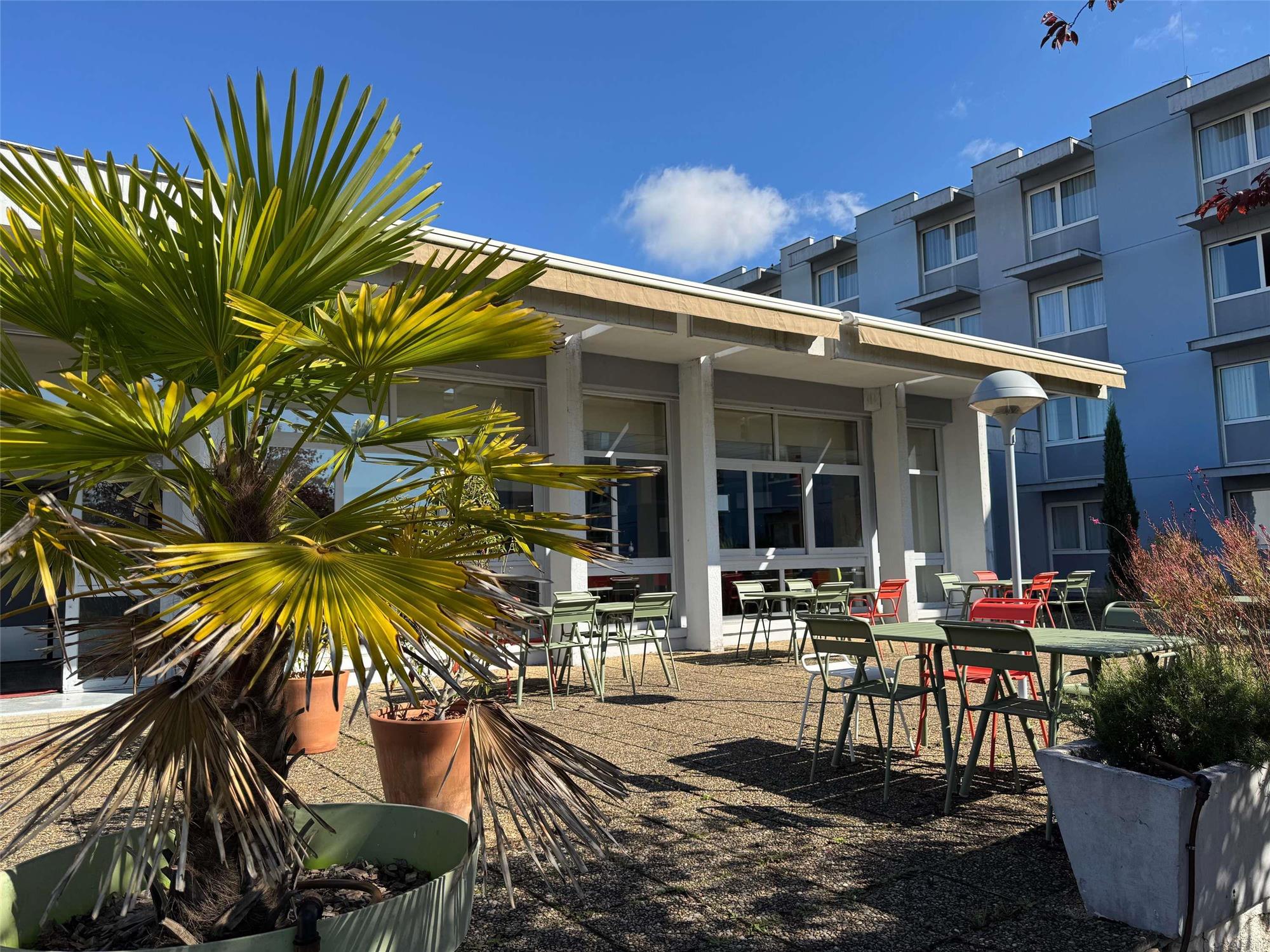 ibis Styles Angoulême Nord - hôtel restaurant 2