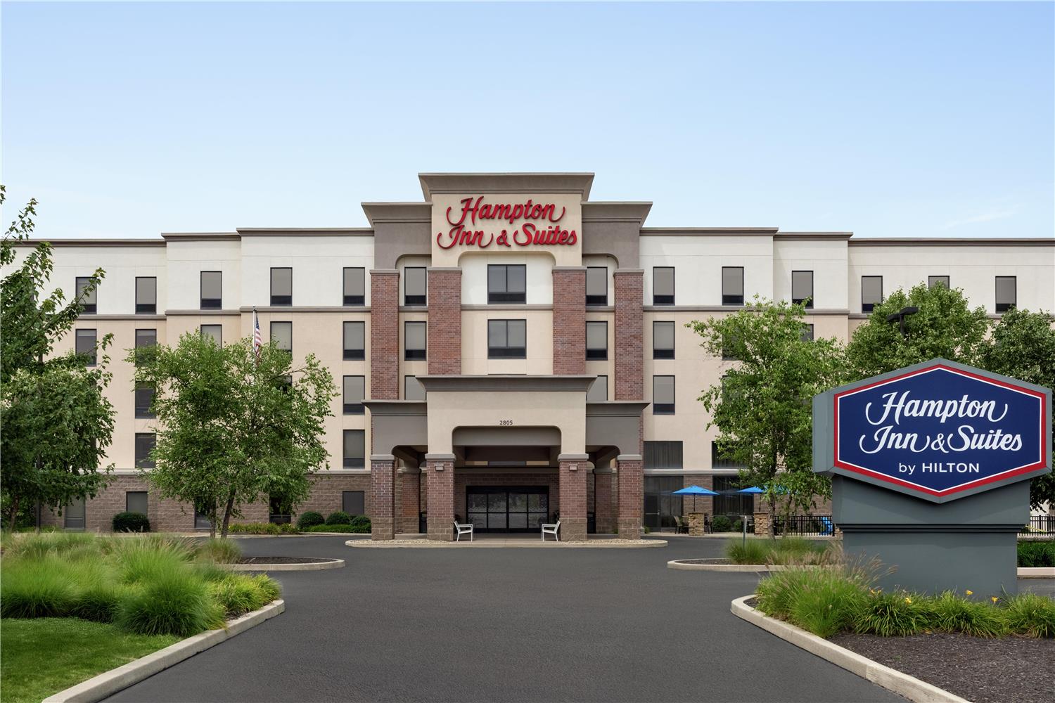 Hampton Inn & Suites Pittsburgh/Harmarville 1