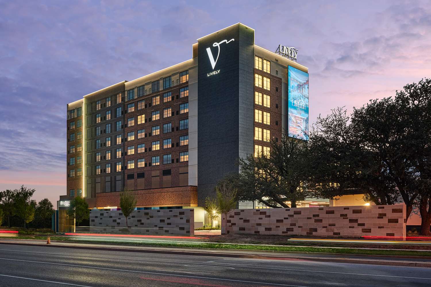 Lively Hotel On Oak Oklahoma City, Tapestry By Hilton 1