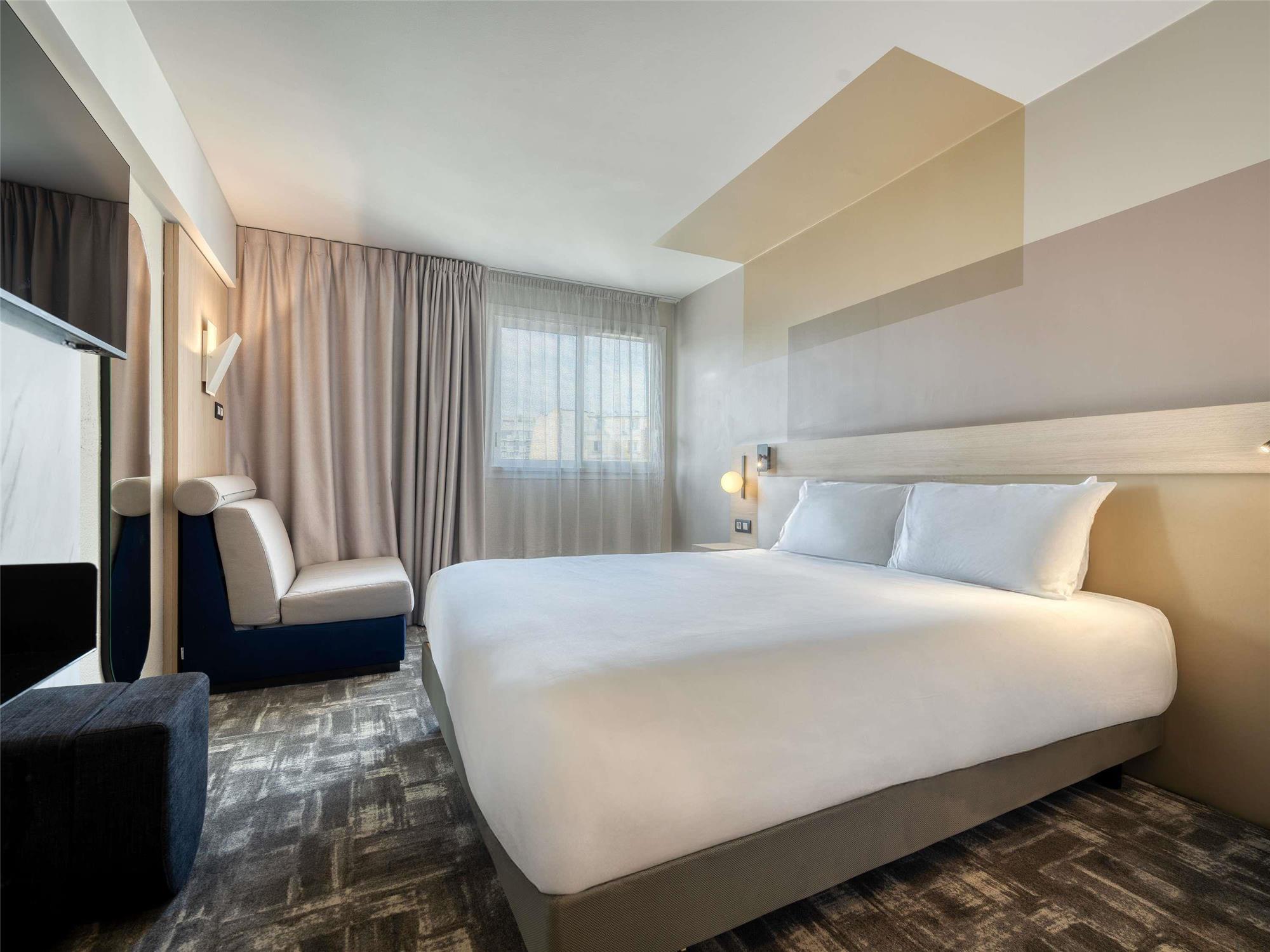 Supérieur(e) Chambre