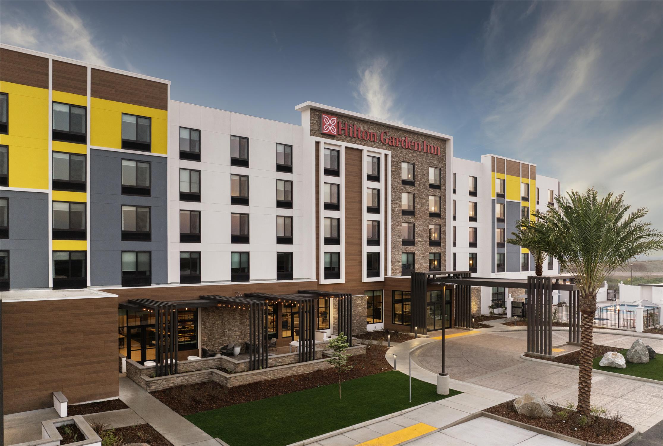 Hilton Garden Inn Merced 1