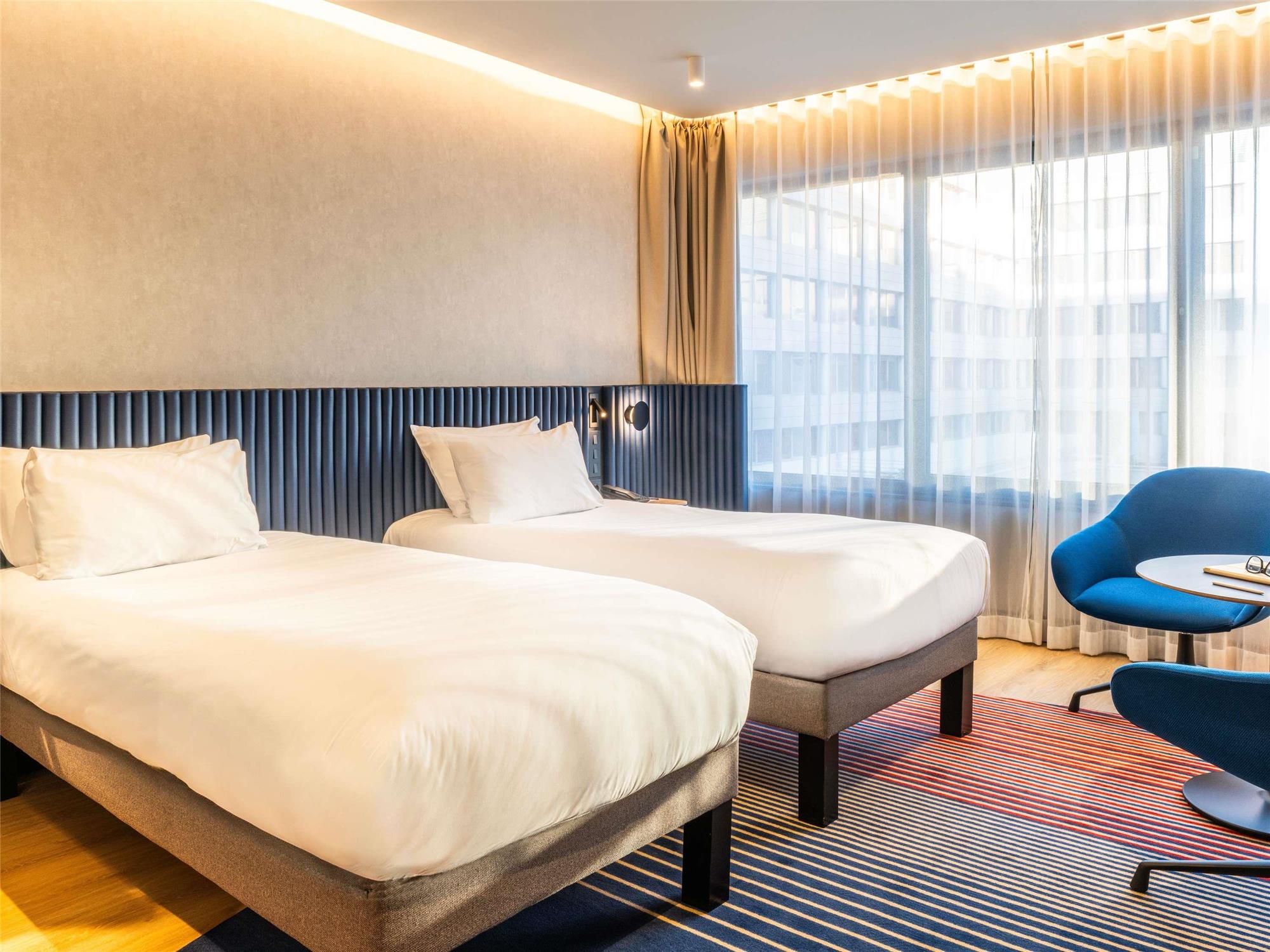 Deluxe Superior Room