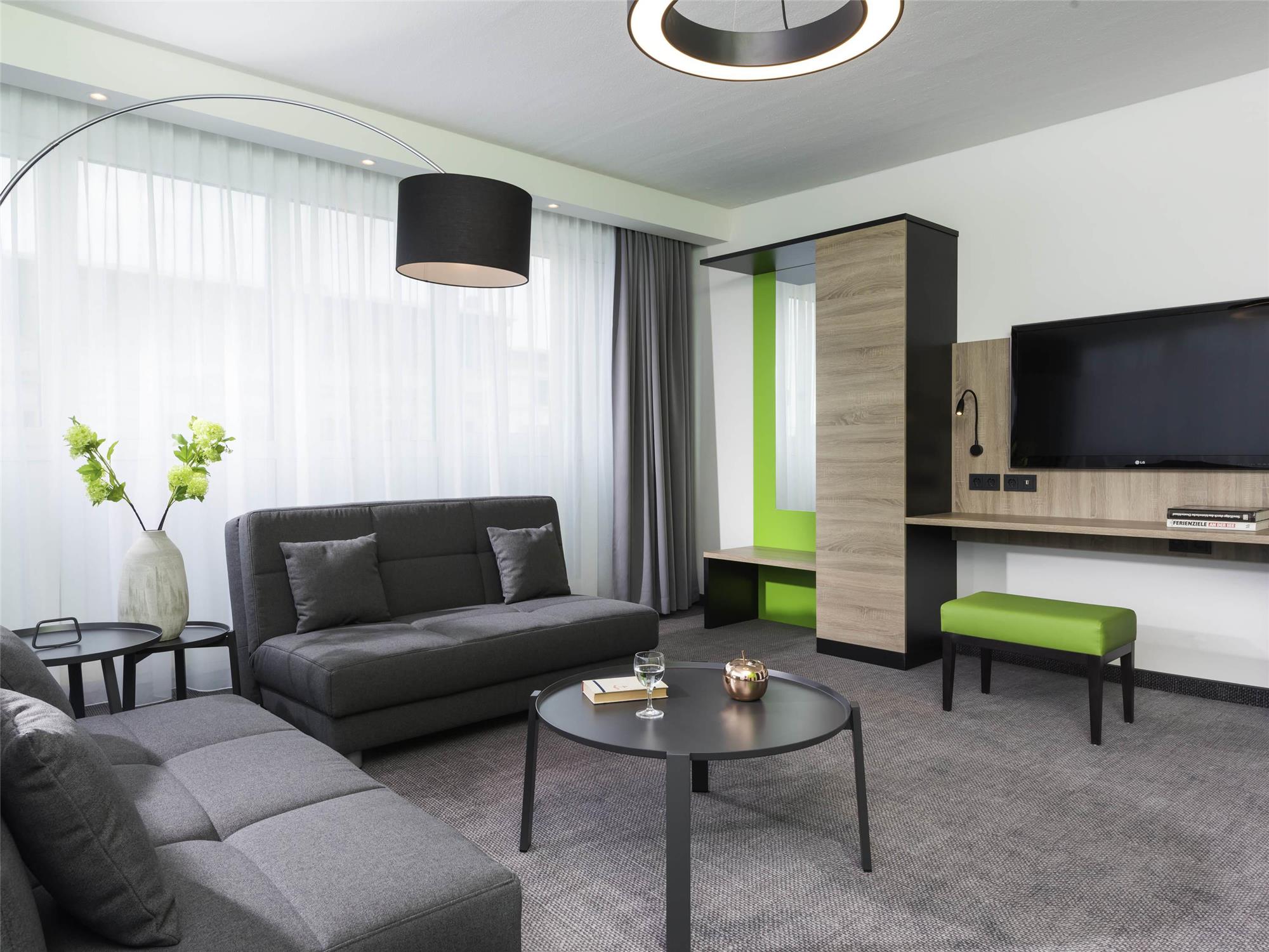 Standard suite