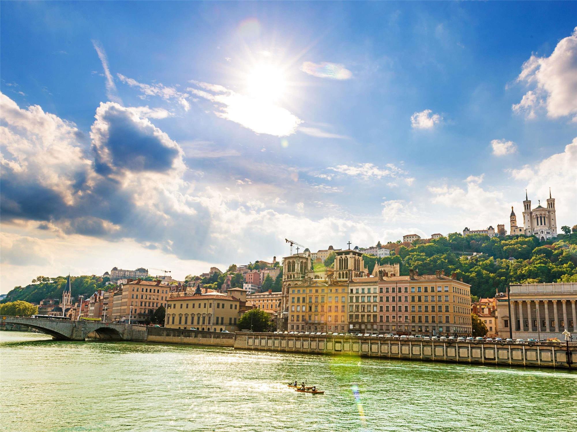 Ibis Styles Lyon Gorge de Loup Saphir 2
