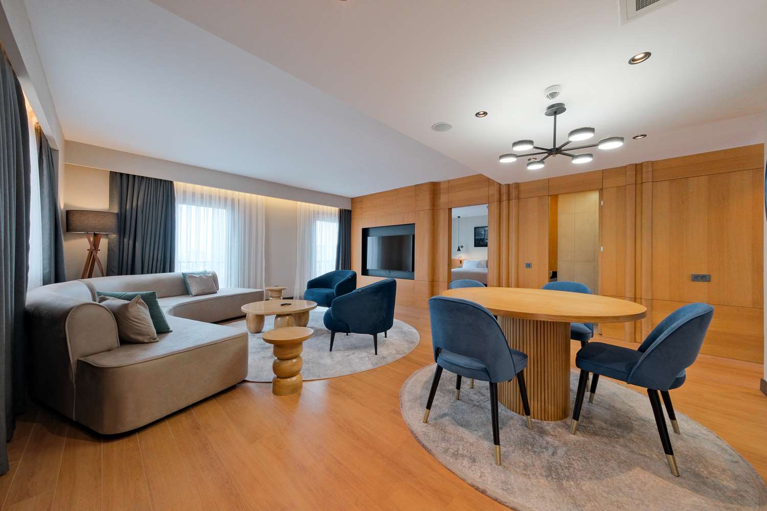 Presidential Suite with Partial Sea View