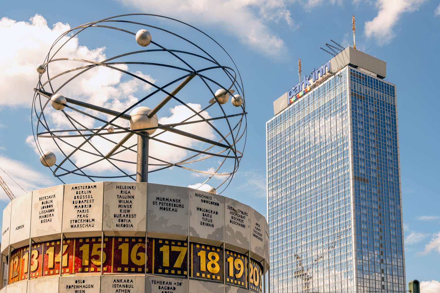 Park Inn by Radisson Berlin Alexanderplatz 1