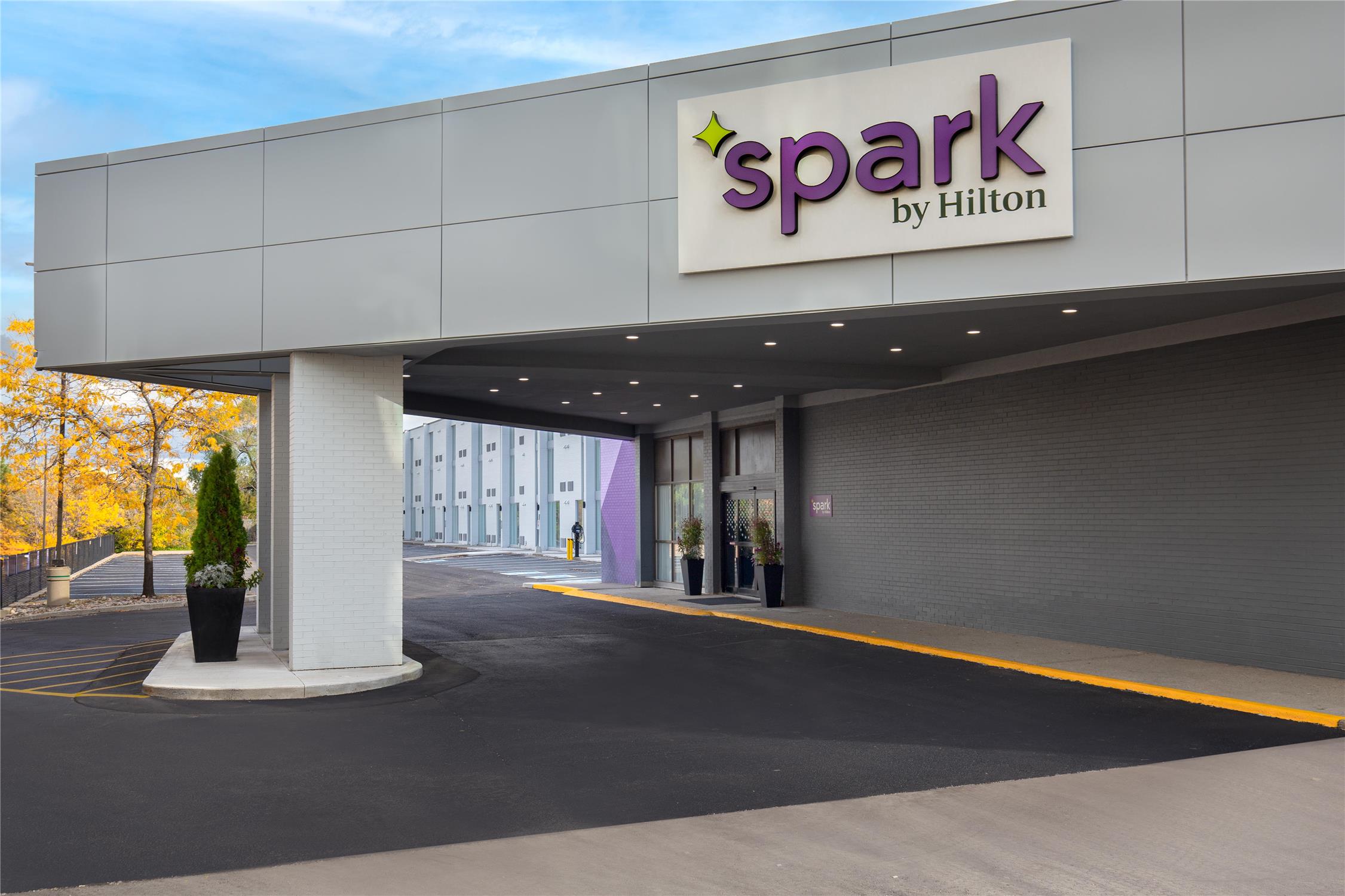 Spark by Hilton Toronto Airport 1
