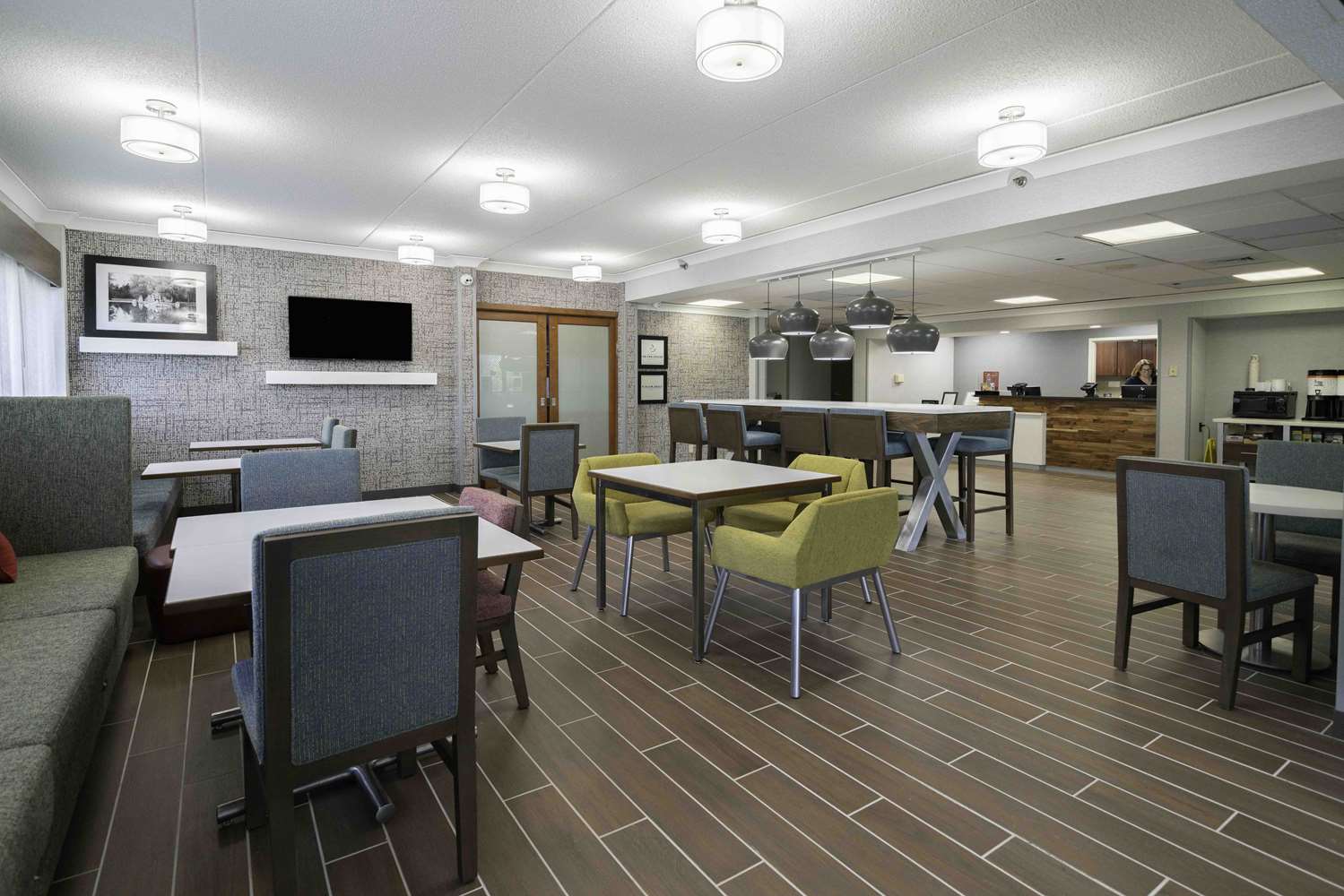Hampton Inn St. Louis - Westport 2