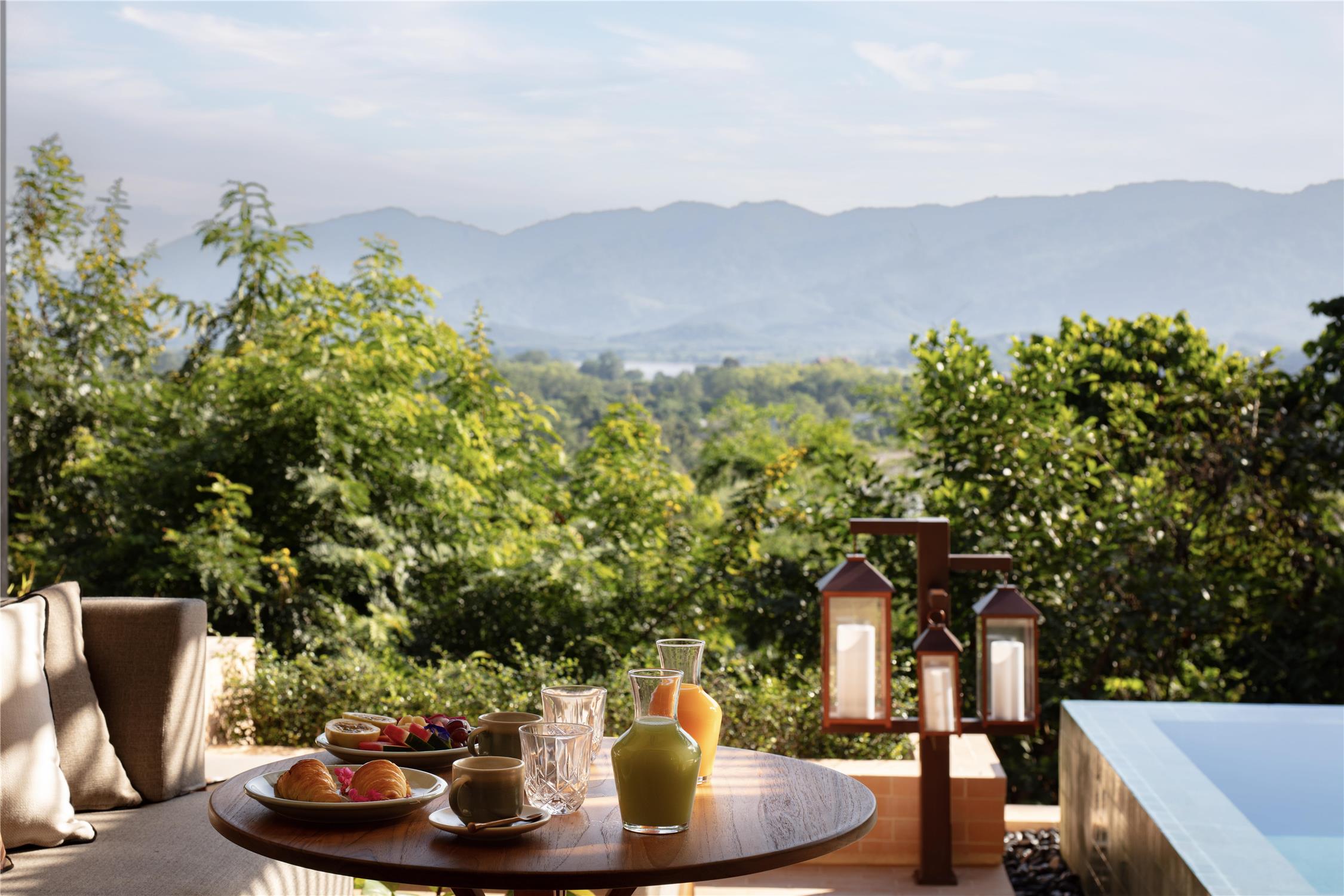 Anantara Golden Triangle Elephant Camp & Resort 1