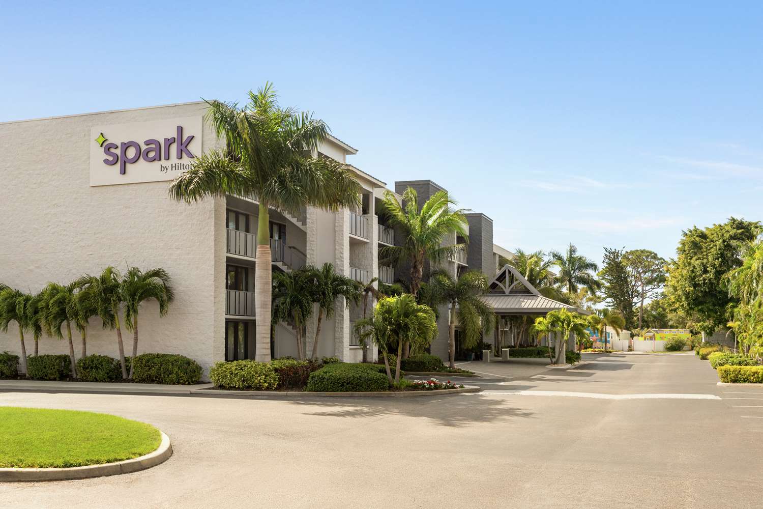 Spark by Hilton Sarasota Siesta Key Gateway 1