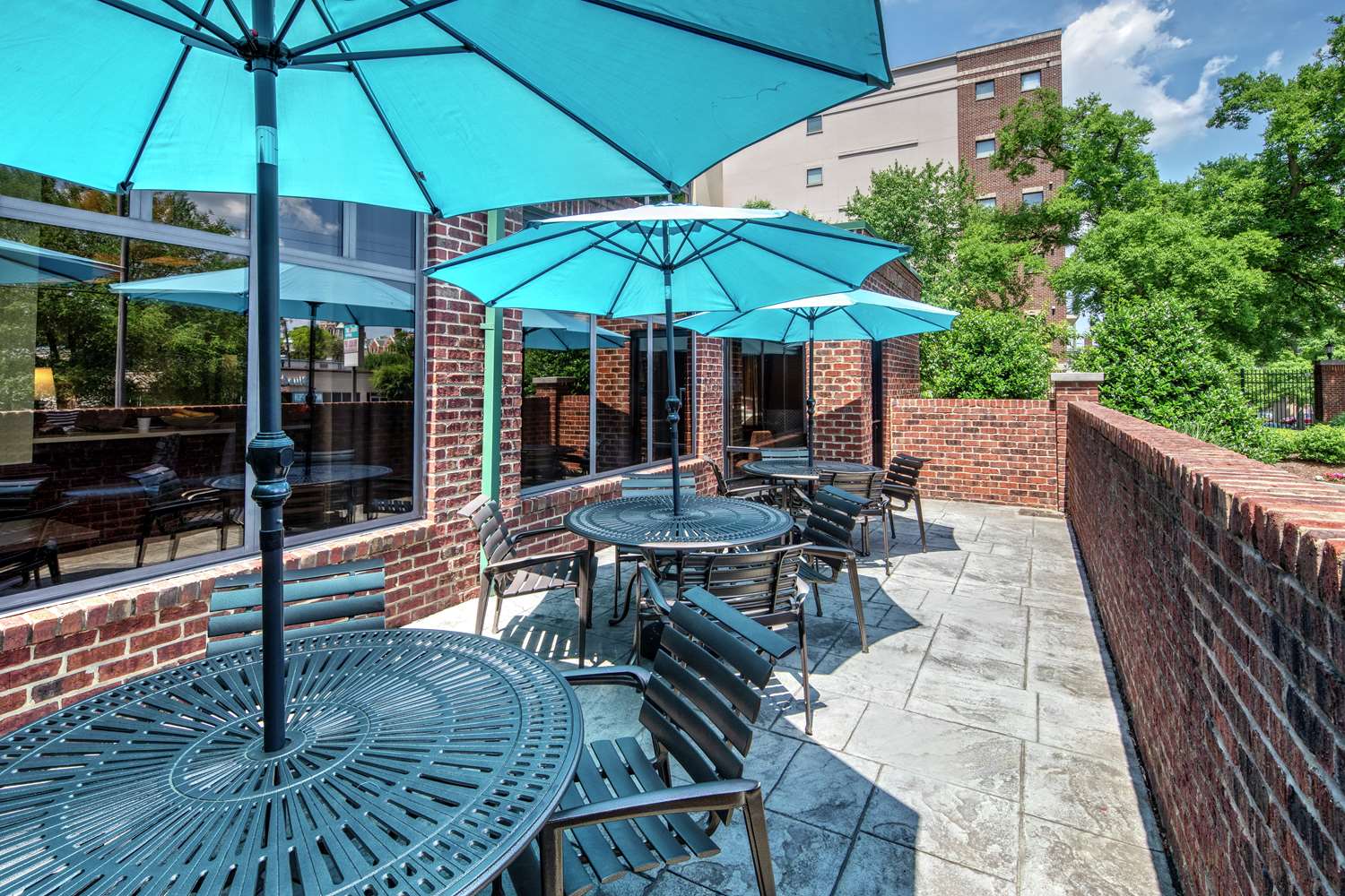 Hampton Inn & Suites Nashville-Vanderbilt-Elliston Place 2