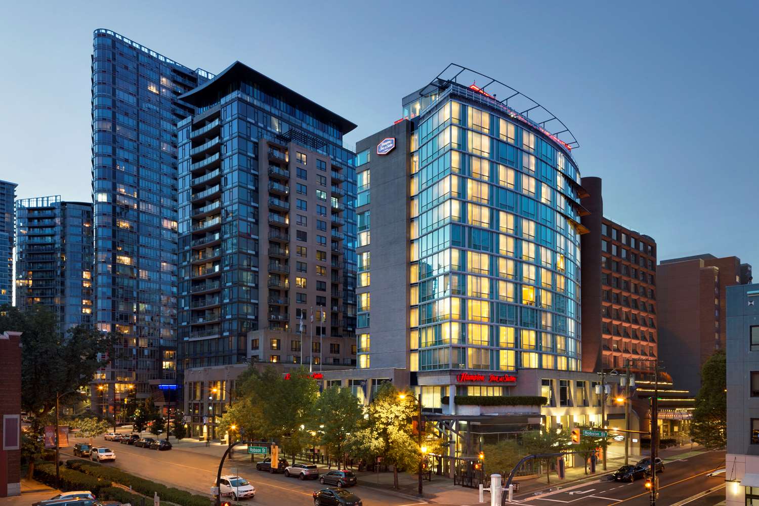 Hampton Inn & Suites by Hilton Vancouver-Downtown 1