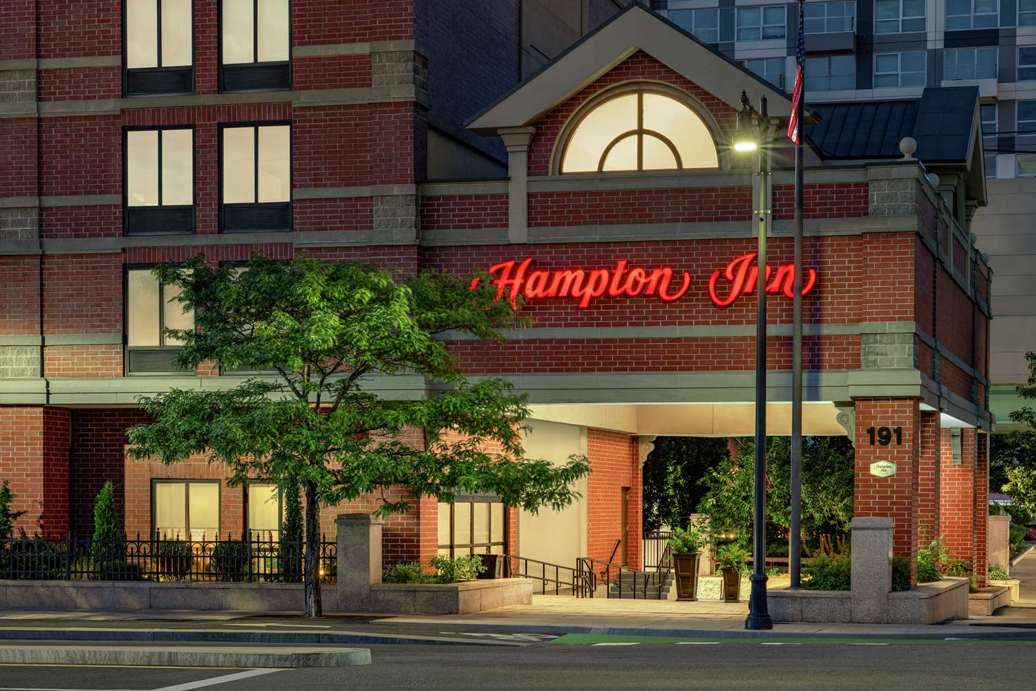 Hampton Inn Boston/Cambridge 2