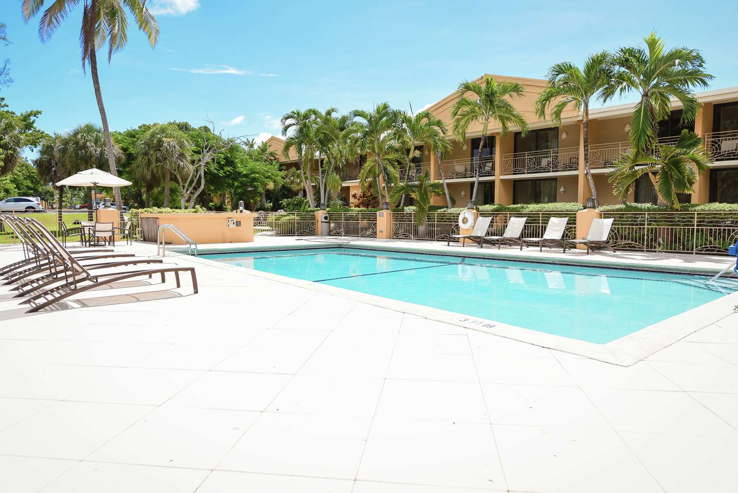 Hampton Inn Key Largo, FL 1