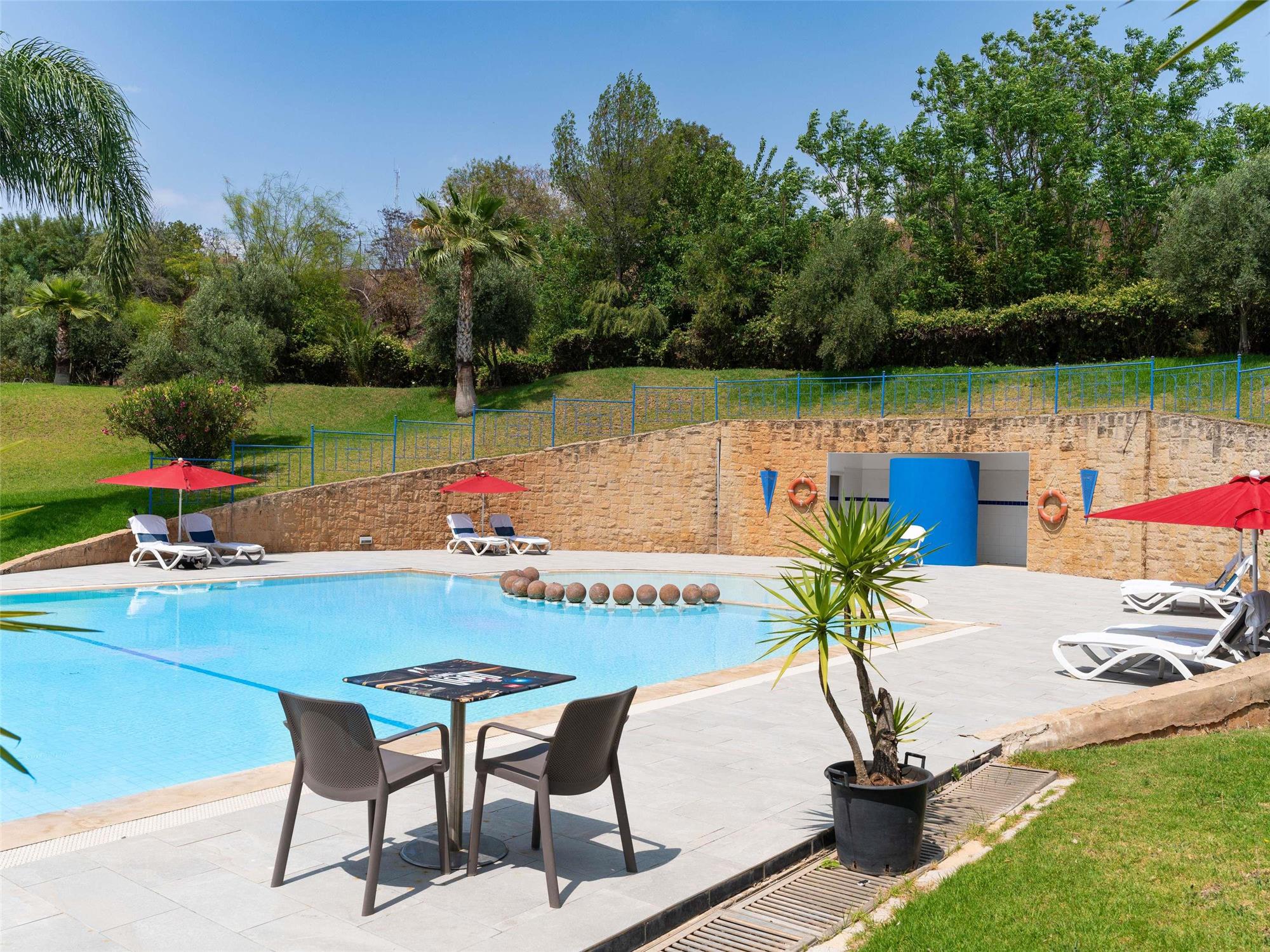 Ibis Meknès 1