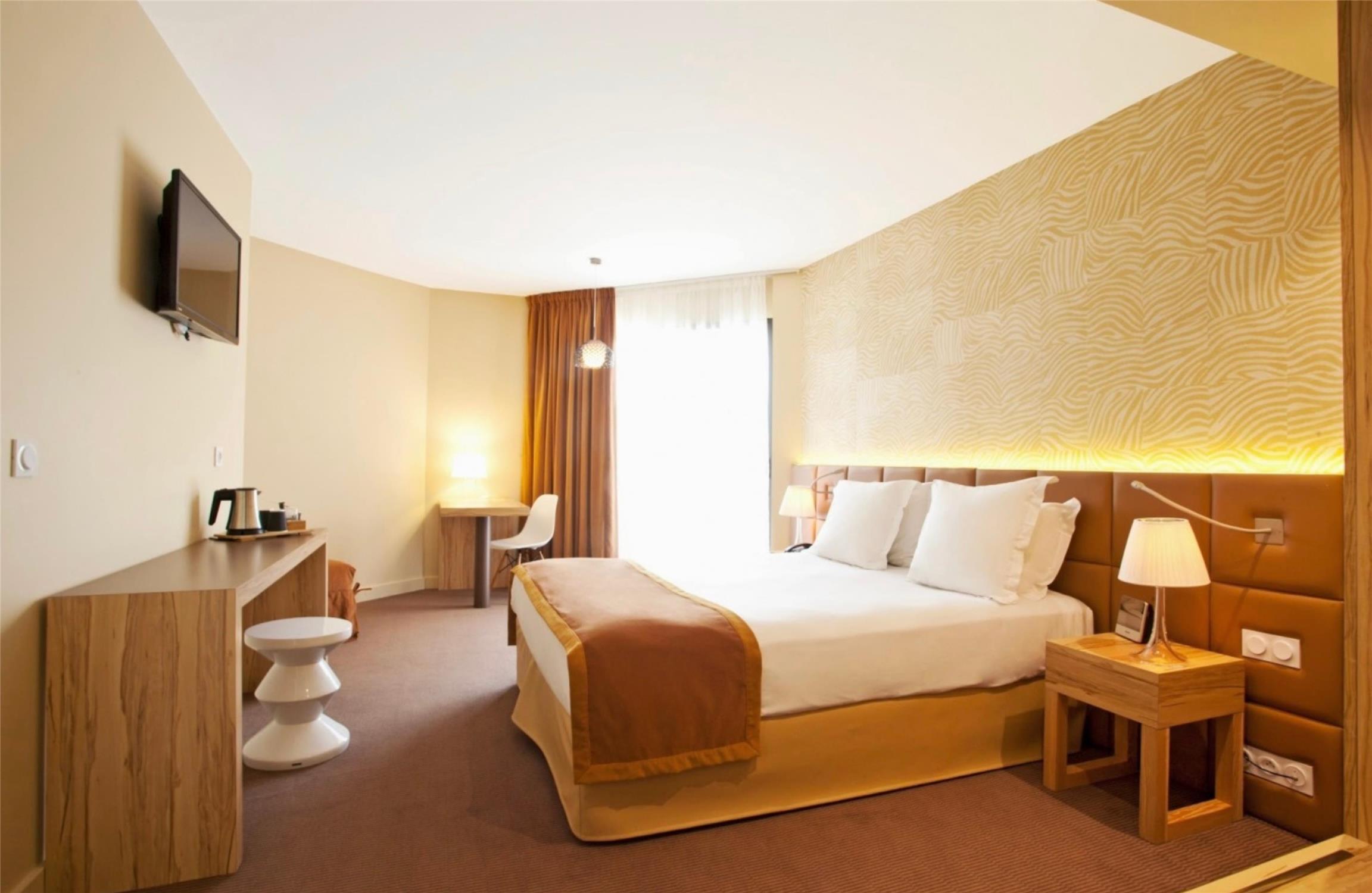 Golden Tulip Avignon Le Paradou 2