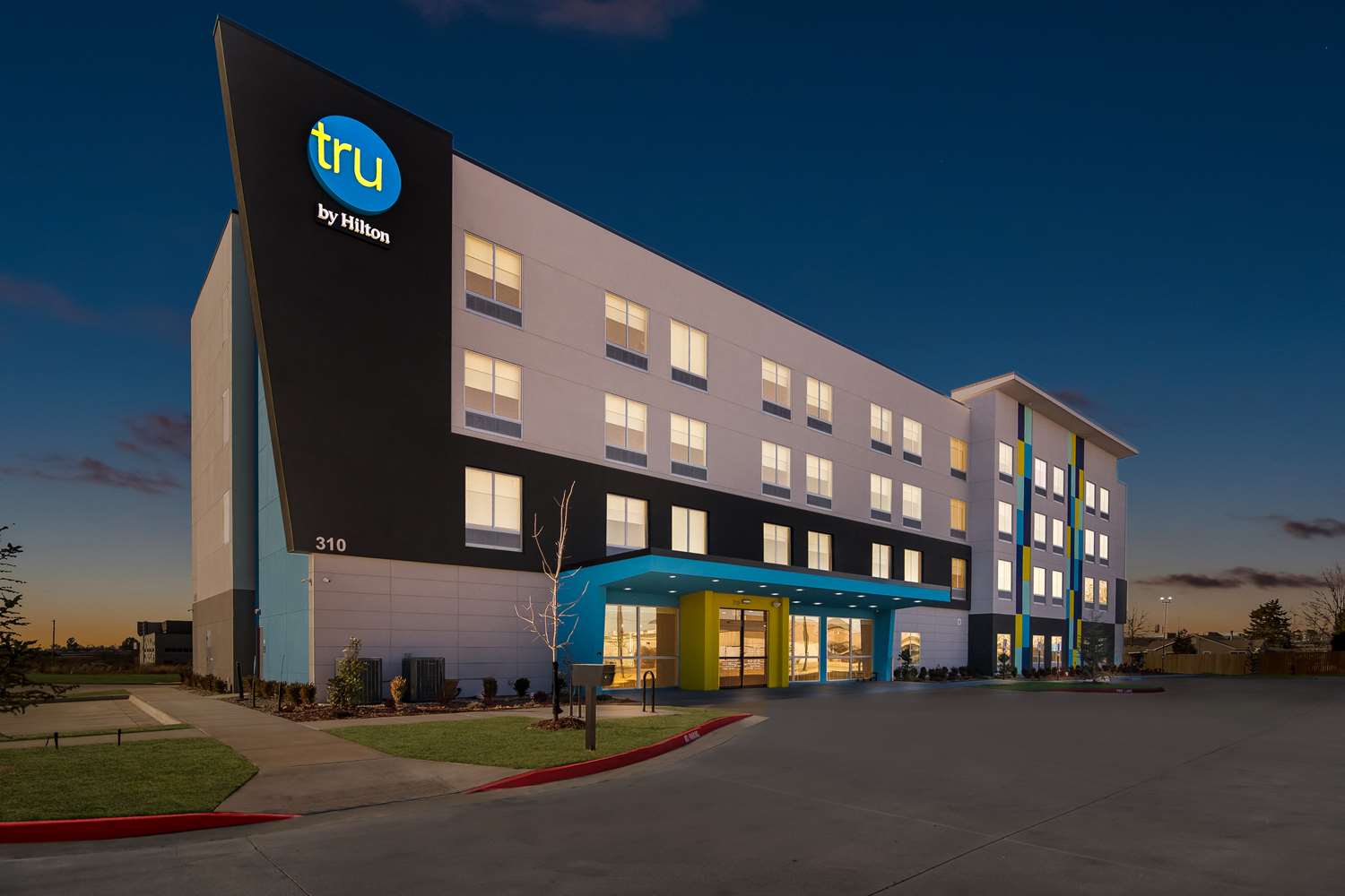 Tru By Hilton Rogers Bentonville 2