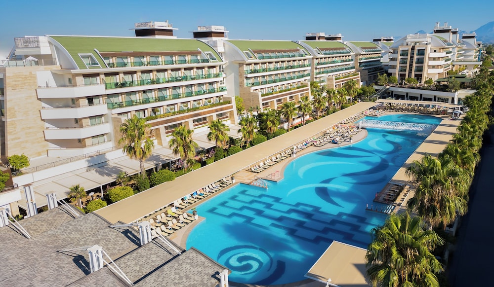 Crystal Waterworld Aqua Collection – Ultimate All Inclusive — Belek