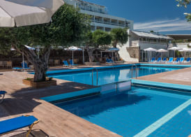Golden Alexandros Hotel 2