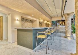 Vasilikos Beach Hotel 5