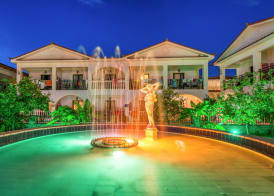 Canadian Hotel 3