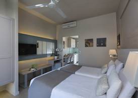 Acharavi Beach Hotel 3