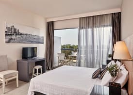 All Senses Ocean Blue Sea Side Resort & Spa By Anayia All Inclusive Resorts 3
