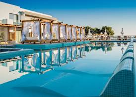 Paralos Lifestyle Beach 3