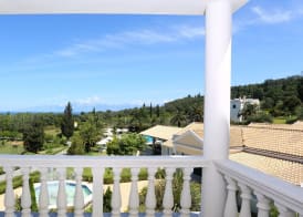 Rebeccas Village Hotel 4
