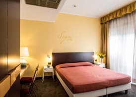 Hotel Mirage 3