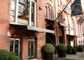 Max Brown Hotel Museum Square, part of Sircle Collection 2