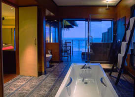 Adaaran Select Hudhuranfushi - Premium All Inclusive 5