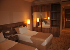 Nerton Hotel 4