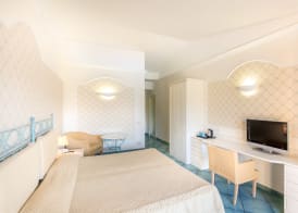 Hotel Santa Gilla 3