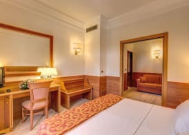 Pinewood Hotel Rome 2