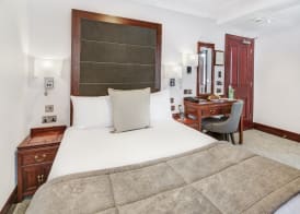 Gem Fitzrovia Hotel 5