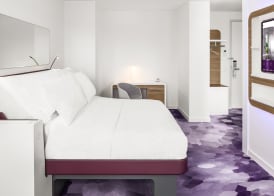 YOTEL Edinburgh 3