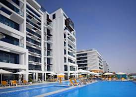 C Central Hotel & Resort The Palm 5