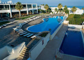 Theo Sunset Bay Hotel 3