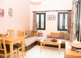Marigianna Apartments 4