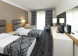 Cettia Beach Resort 5