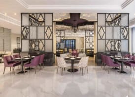 Taj Jumeirah Lakes Towers 4