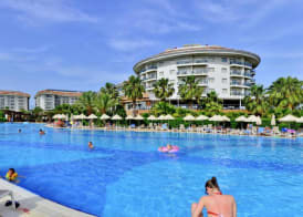 Seaden Sea World Resort & Spa 4