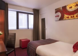 Hotel Izzy 5