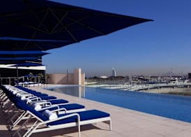 Avani Plus Palm View Dubai Hotel & Suites 2